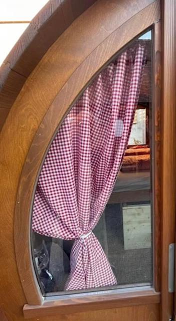 Schlafen Im Weinfass Appartement Ipsheim Buitenkant foto